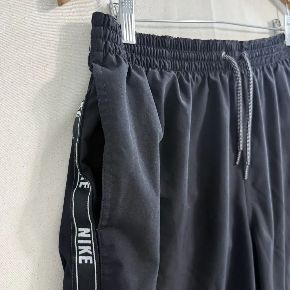 Nike Men’s Black Swim Athletic Shorts Size X-Large